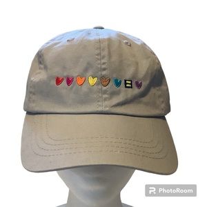 HG Love Is Love Hat Embroidered Rainbow Hearts Unisex Baseball Cap Gray Color